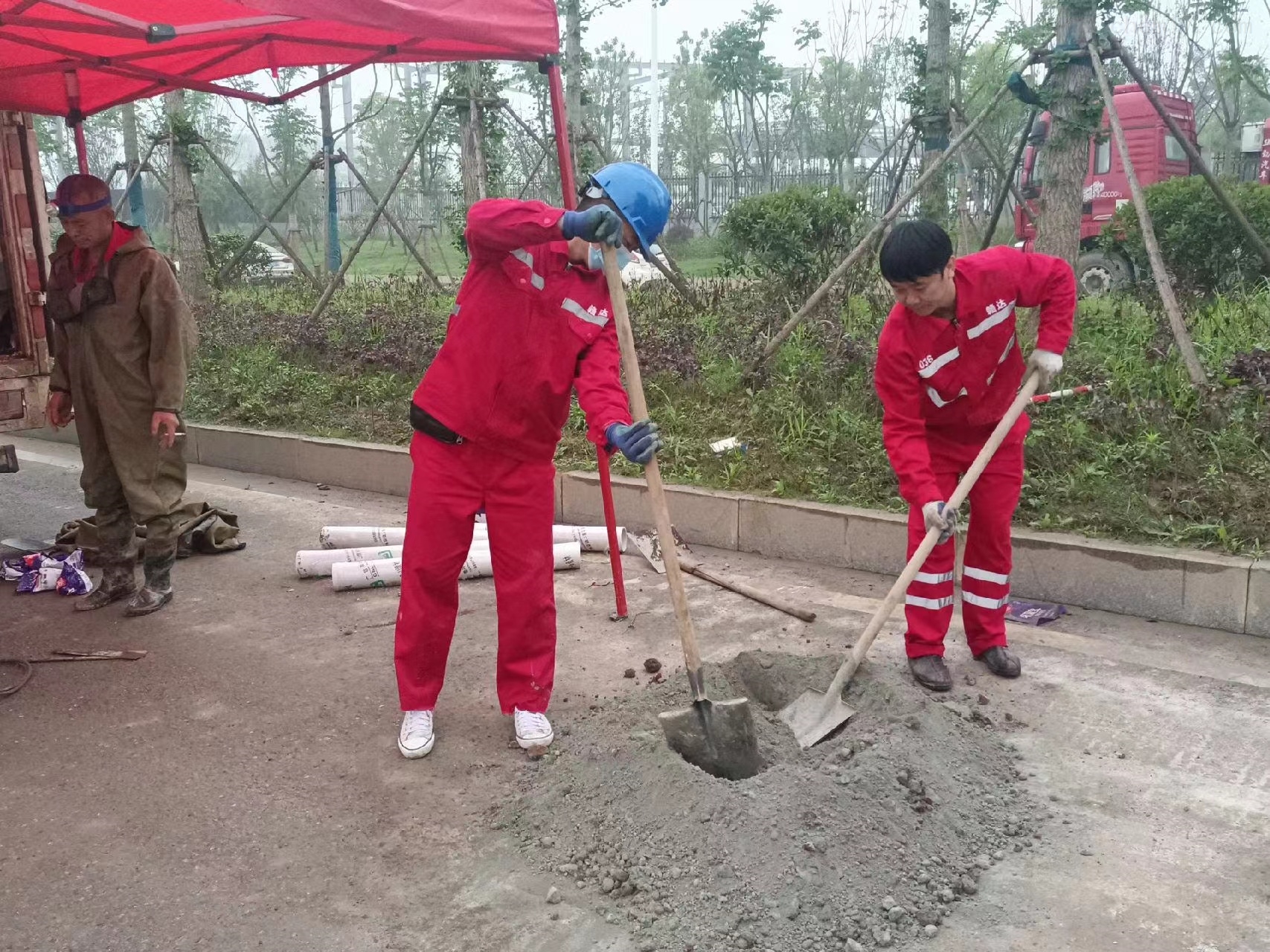 融水管道疏通哪家好】及时进行市政管道清淤